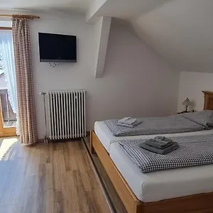 Gæstehus Zum Rassen
