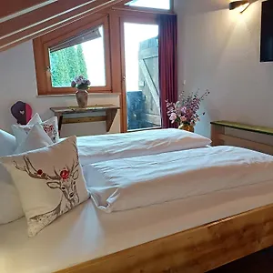 Haus Miele Guest house